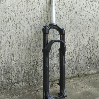 RockShox Pike RC 2013 100 мм вилка на 26 колесо