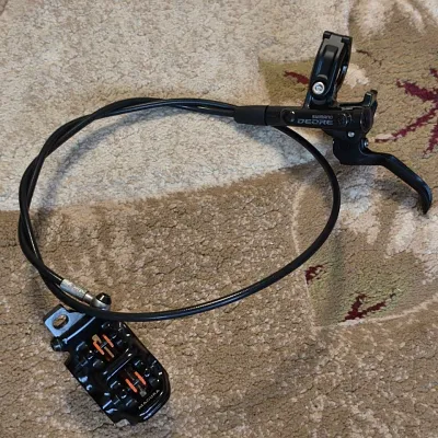 Передній гальмо Shimano Deore + Magura MT5