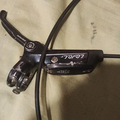 Гальма SRAM Level задні