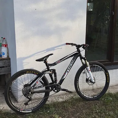 Trek Fuel EX 6 2010 + RockShox Reba + Shimano Deore