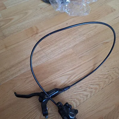 Переднє гальмо Shimano MT 315