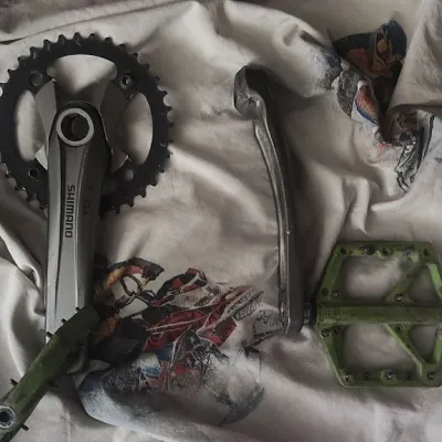 Шатуни Shimano під линки + зірочки та педалі