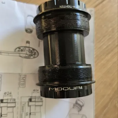 Каретка MOQUAI під 24 вал