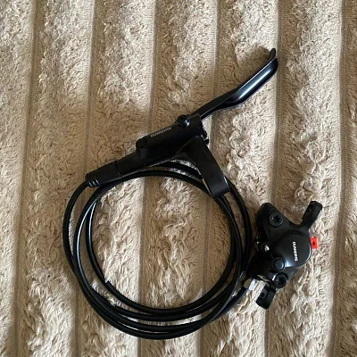 Гальма задні Shimano MT200