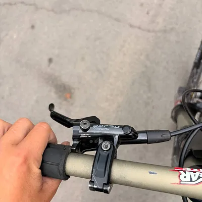Гальма Shimano Deore