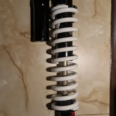 Амортизатор RockShox Kage RC 267х89