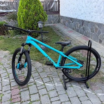 Рама Cube Flying Circus + вилка Manitou Circus + гальма Shimano MT400 + колеса + кермо та ін.