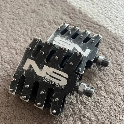 Педалі NS Bikes Leg Eater