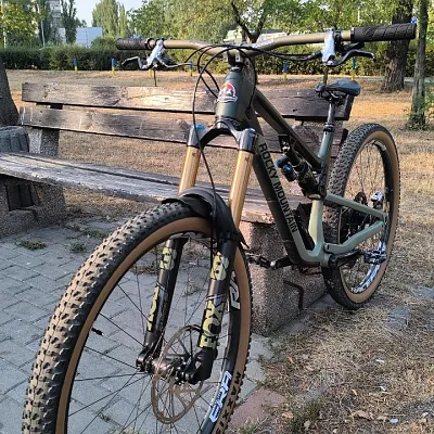 Ендуро велосипед Rocky Mountain Altitude L