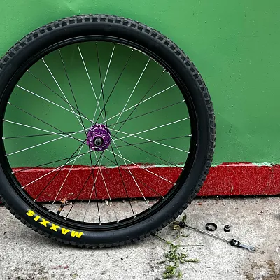 Заднє колесо 26" Alexrims DT24 + Maxxis Minion DHR II