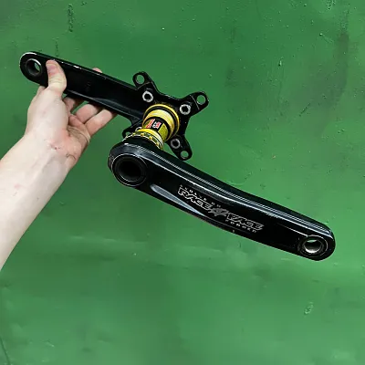 Race Face Evolve DH + каретка Race Face X-Type