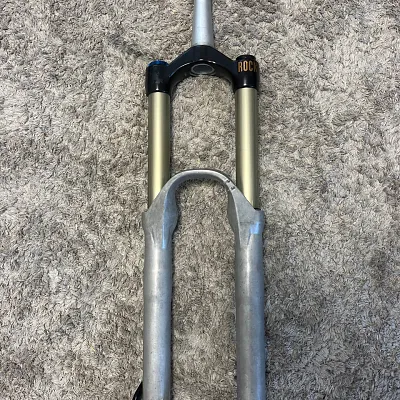 Вилка RockShox Lyrik 180 мм 20x110