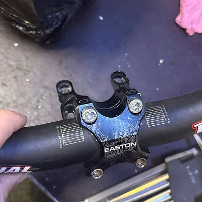 Кермо Fetbar 31.8 800 mm + виніс Easton 31.8