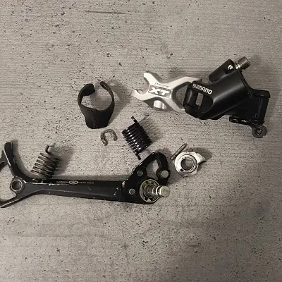 Перемикач Shimano Deore XT