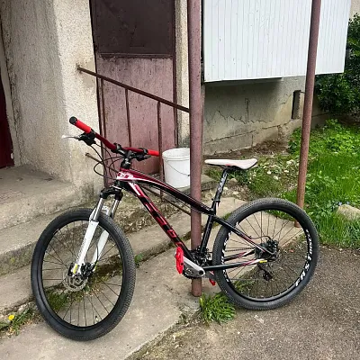 Велосипед Felt Q520 Shimano Deore 26