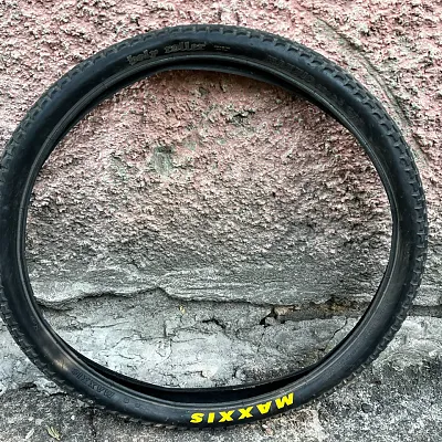 Покришка Maxxis Holy Roller 26x2.40