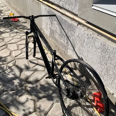 Рама + вилка Rock Shox J3 + колесо + деталі
