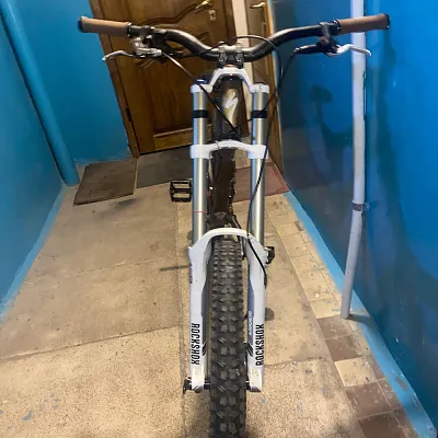 Вилка Rockshox Boxxer 2014 RC