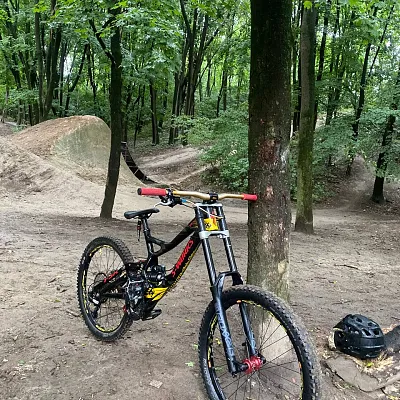 S-Works Demo8 2016