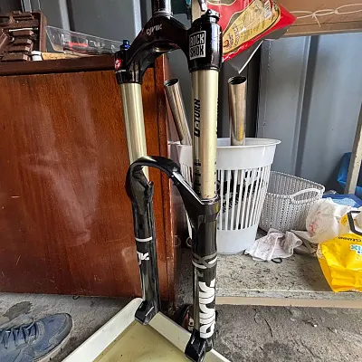 Вилка Rock Shox Lyrik U-Turn 115-160 мм