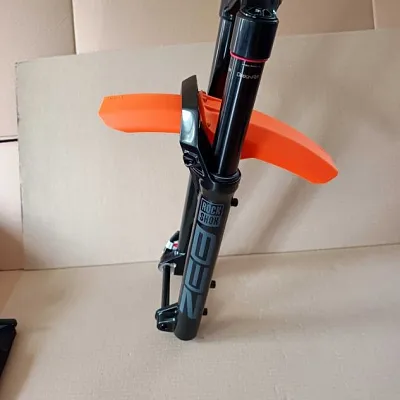 Болотник Rock Shox Domain чорний
