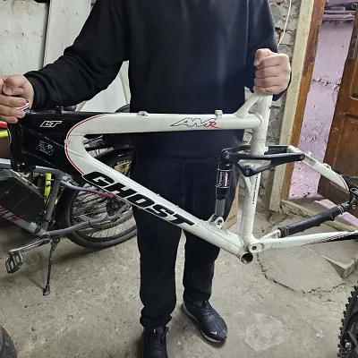 Ghost AMR LT рама М з амортом