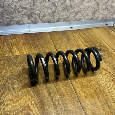 Пружина Rock Shox 400x2.75
