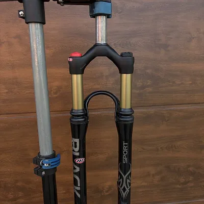 Вилка Manitou Black 100mm straight steerer