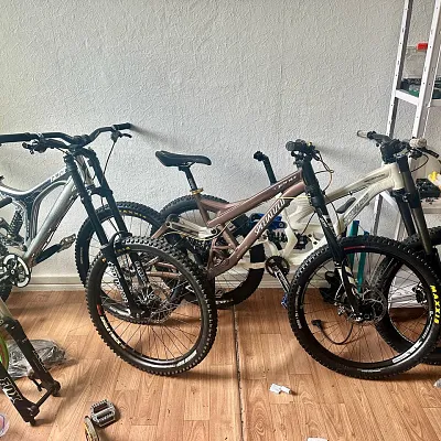 Рама Specialized Demo 9 + Вилка Marzocchi Shiver