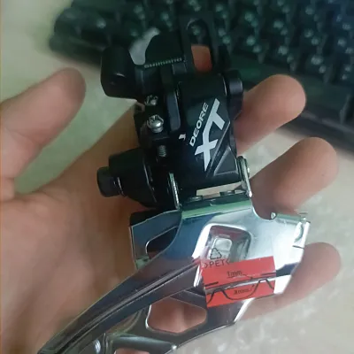 Перемикач Shimano Deore XT