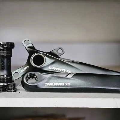 Шатуни з кареткою Sram X5 GXP