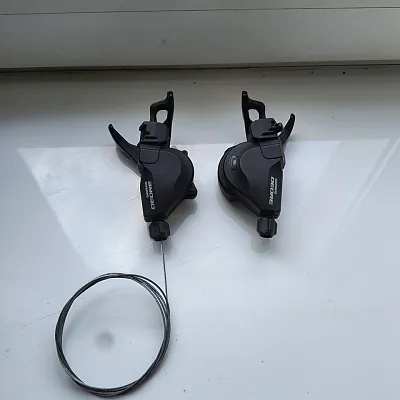 Манетки Shimano Deore SL-M610-IL + SL-M610-IR I-SPEC B