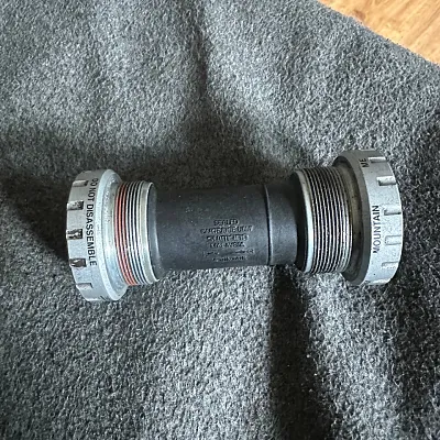 Каретка Shimano