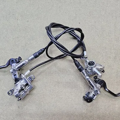 Гідравлічні гальма Shimano XTR