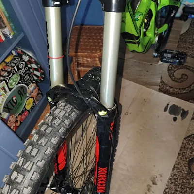 Rock Shox Boxxer WC вилка 2013