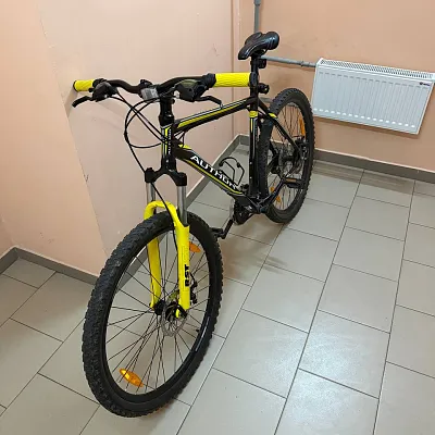 Author Rival гірський велосипед 27.5" рама 21"