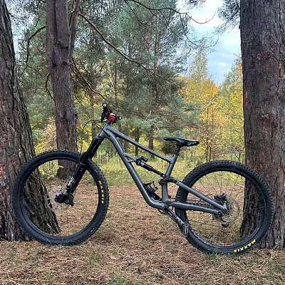 Велосипед Specialized Status 160 2021 S3