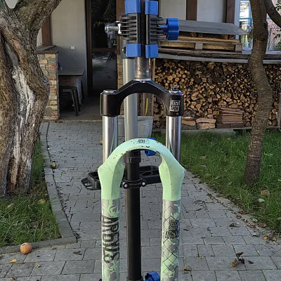 RockShox Argyle 409