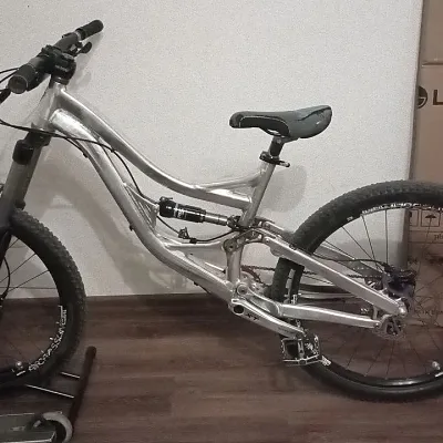 Рама Specialized SX Trail M + X Fusion вилка + Fox амортизатор
