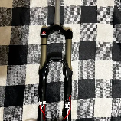 Вилка RockShox Lyrik RC2DH 26" 170mm