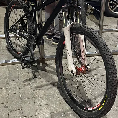 Покришки Maxxis Holy Roller 26x2.20