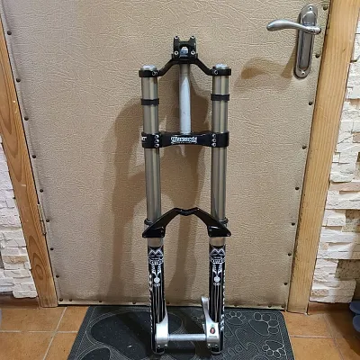 Вилка Marzocchi Monster 200mm