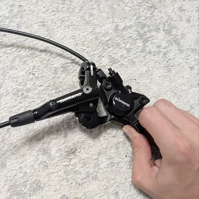Гальма Shimano MT-200 + ручки BL-MT501