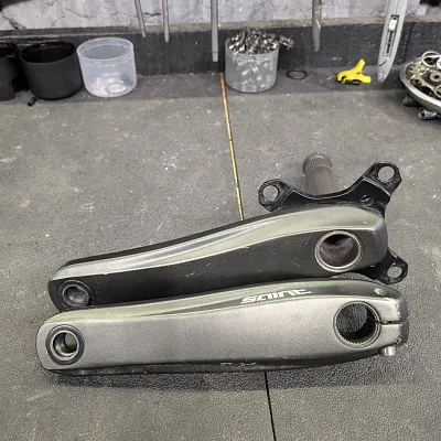 Шатуни Shimano Saint Hollowtech 2 175 мм
