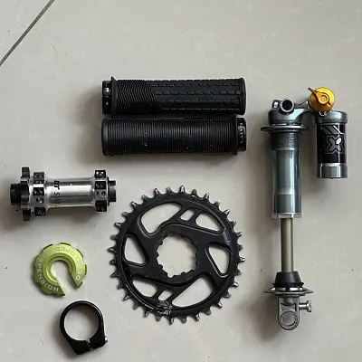 Амортизатор XFusion H3C + грипси Peaty's + втулка DT Swiss + запчастини