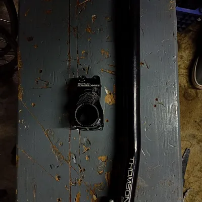 Thompson підсідельник 30.9 + Race Face винос Atlas 35 + Truvativ шатуни Hammerschmidt