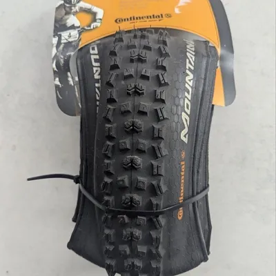2 покришки Continental Mountain King 26×2.2 безкамерні складні на покришки 26" 2.3-2.6