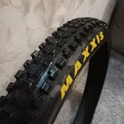 Покришка Maxxis DHF 26