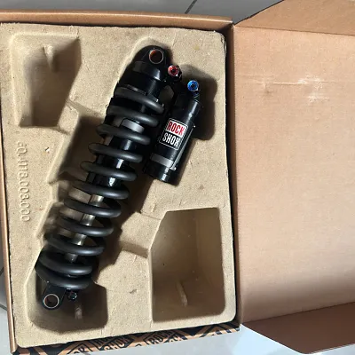 Амортизатор RockShox Vivid R2C 267x89