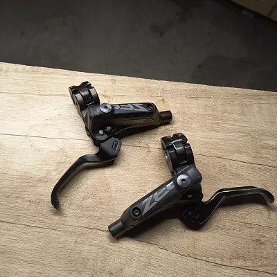 Ручки Shimano Zee